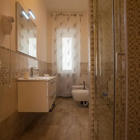 Apartment Italianflat - Via Steeb Apartment, 5 Min Walk From Arena *