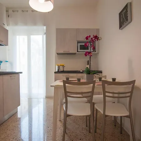 Italianflat - Via Steeb Apartment, 5 Min Walk From Arena Verona